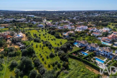 Moradia T6 para Venda em Almancil