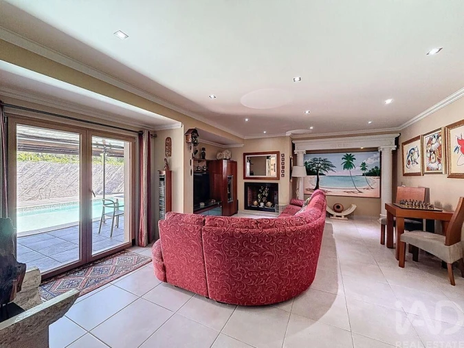 Moradia T6 para Venda em Almancil Foto 2