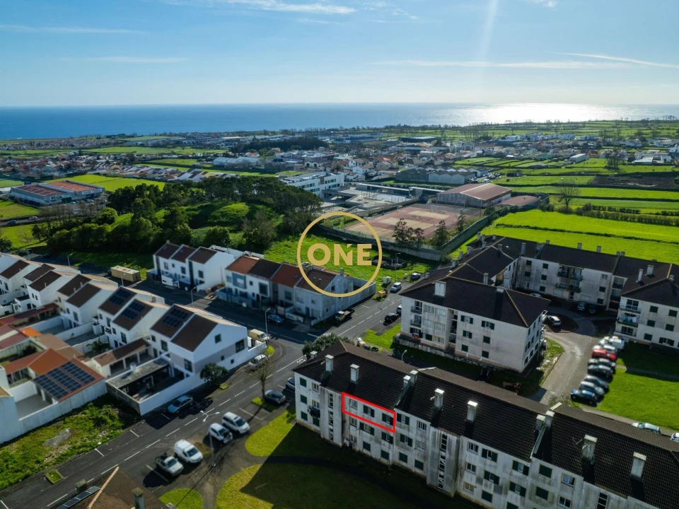 Apartamento T3 para Venda em Arrifes Foto 17