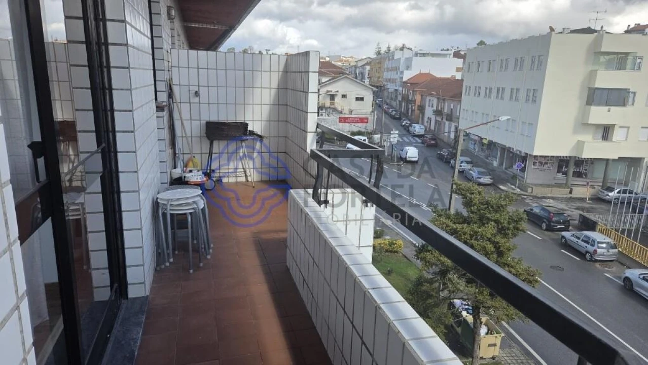 Apartamento T2 para Venda em Ermesinde Foto 3