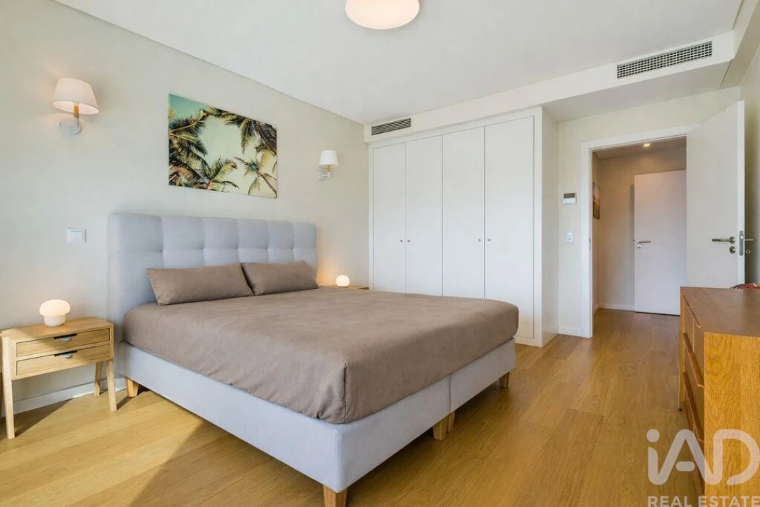 Apartamento T3 para Venda em Alcochete Foto 16