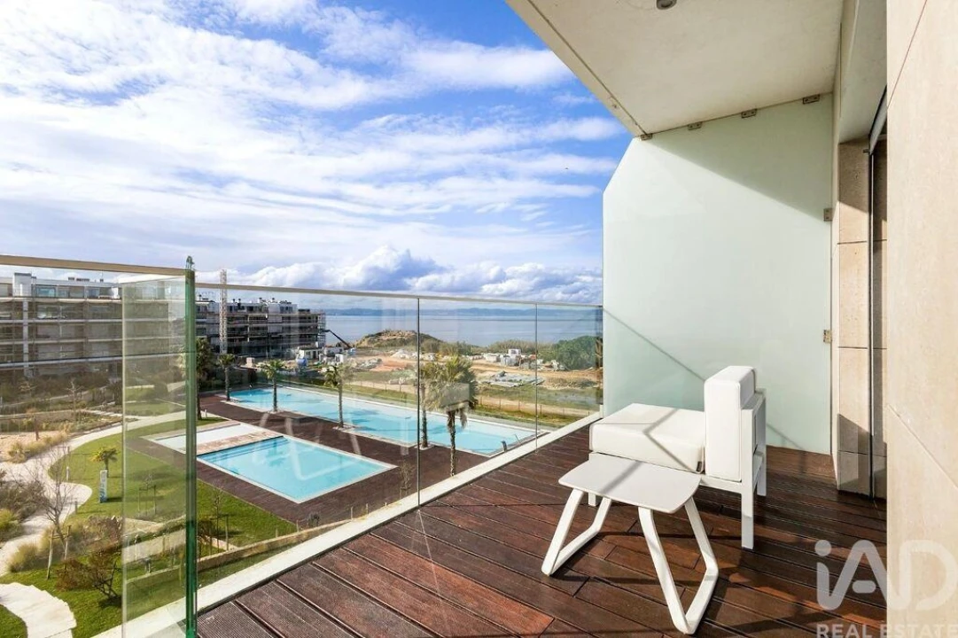 Apartamento T3 para Venda em Alcochete Foto 3