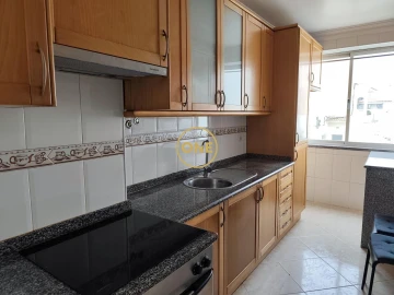 Apartamento T2 para Venda em São Domingos de Rana