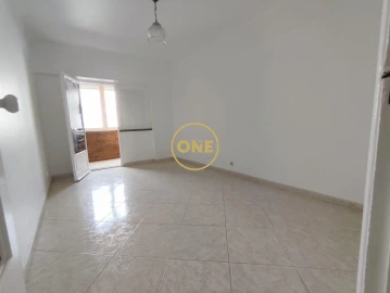 Apartamento T2 para Venda em São Domingos de Rana