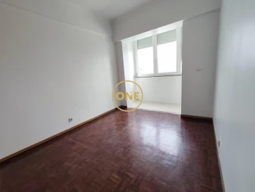 Apartamento T2 para Venda em São Domingos de Rana