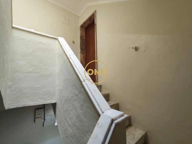 Apartamento T2 para Venda em São Domingos de Rana Foto 5