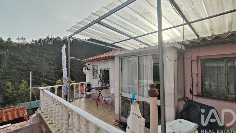 Moradia T4 para Venda em Alvares Foto 20