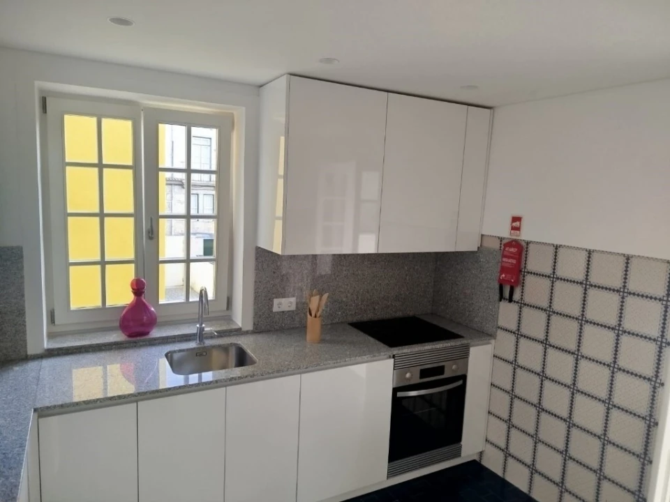 Moradia T4 para Arrendamento férias em Oliveira, São Paio e São Sebastião Foto 7