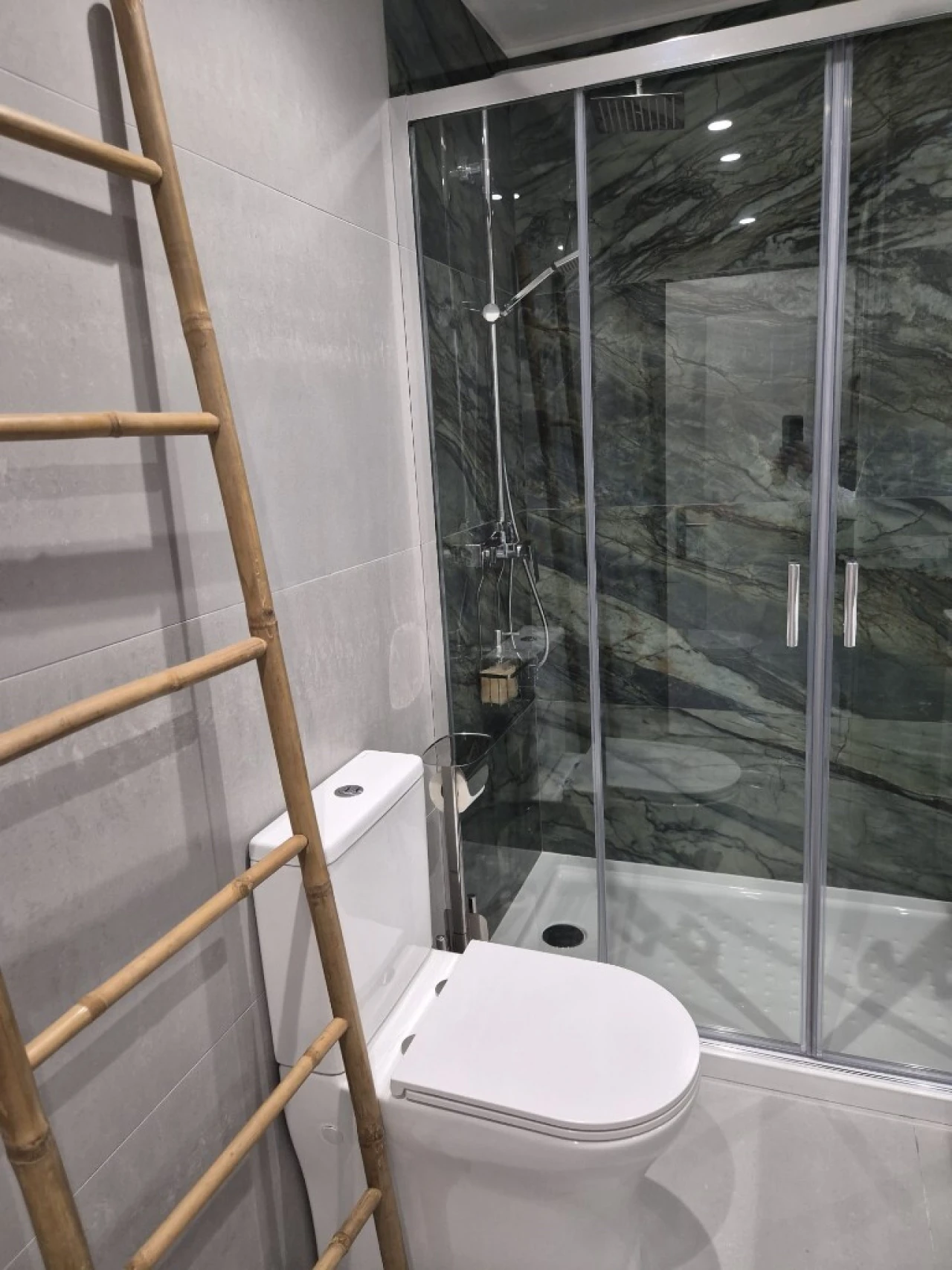 Moradia T4 para Arrendamento férias em Oliveira, São Paio e São Sebastião Foto 19