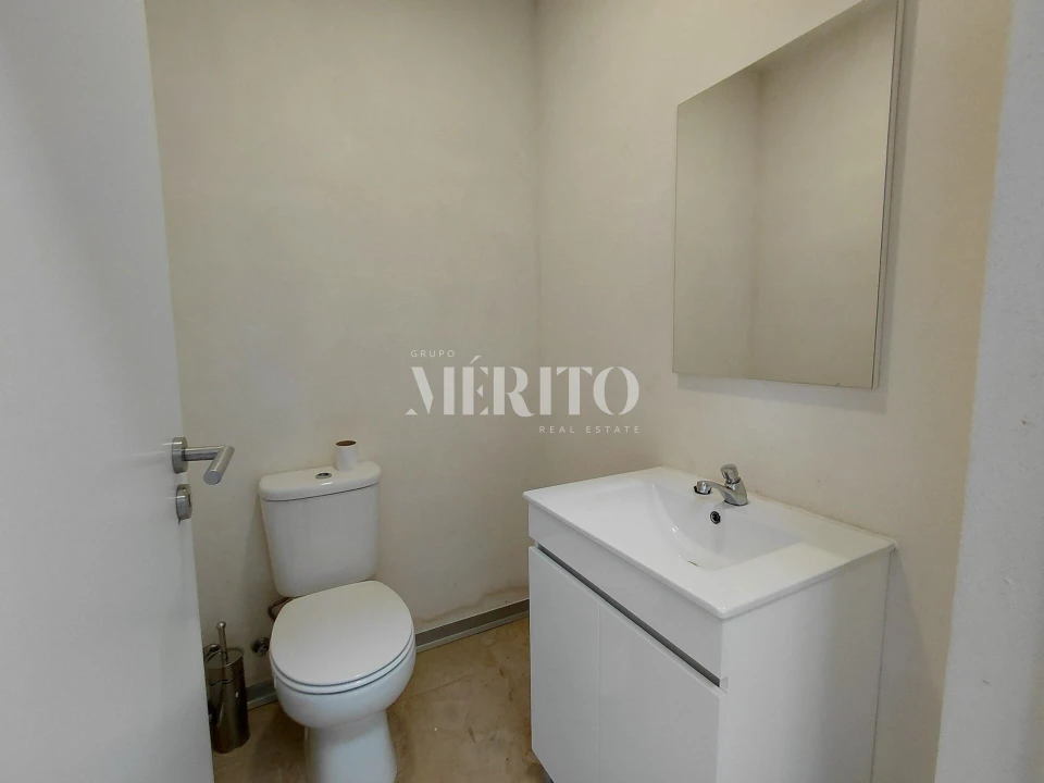 Armazém para Arrendamento em Areias de Vilar e Encourados Foto 18