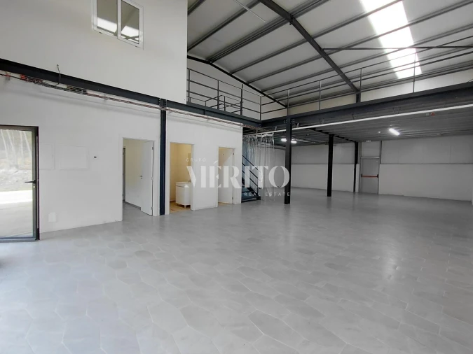 Armazém para Arrendamento em Areias de Vilar e Encourados Foto 3