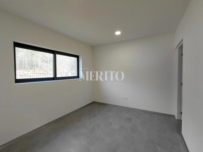 Armazém para Arrendamento em Areias de Vilar e Encourados Foto 7