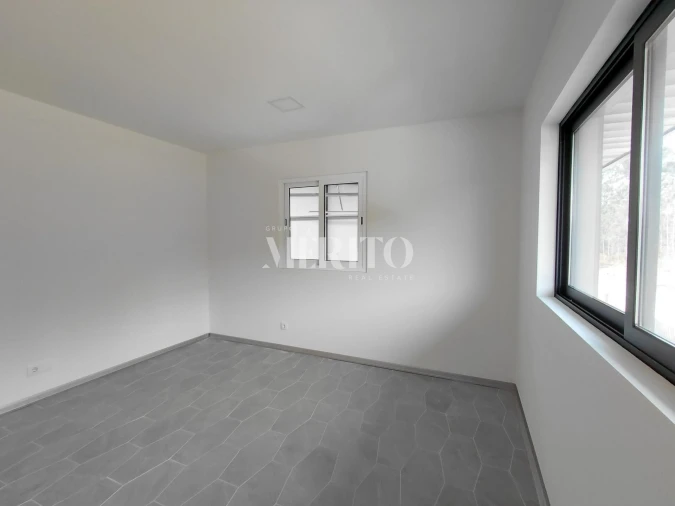 Armazém para Arrendamento em Areias de Vilar e Encourados Foto 15