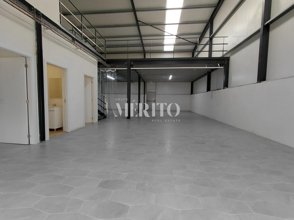 Armazém para Arrendamento em Areias de Vilar e Encourados Foto 19