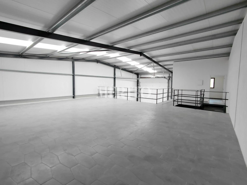 Armazém para Arrendamento em Areias de Vilar e Encourados Foto 12