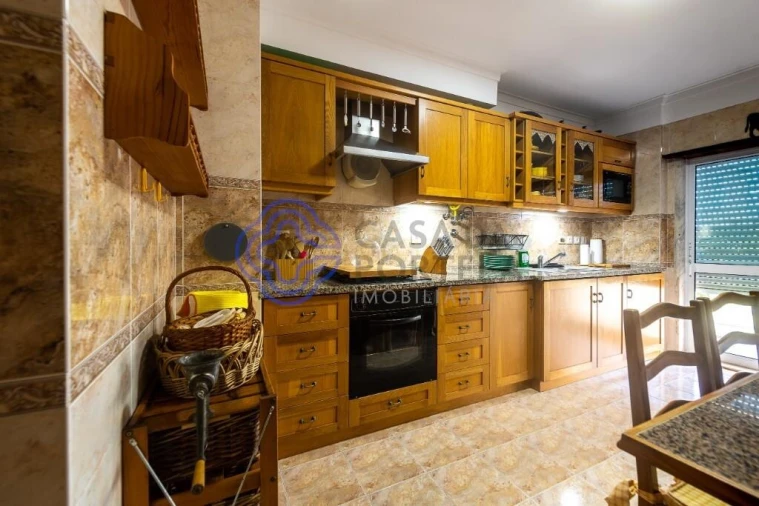 Apartamento T2 para Venda em Agualva e Mira-Sintra Foto 11