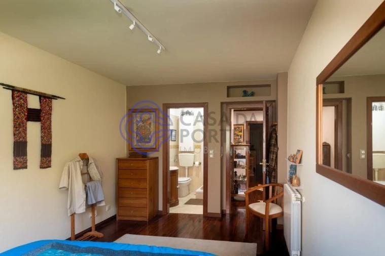 Apartamento T2 para Venda em Agualva e Mira-Sintra Foto 4
