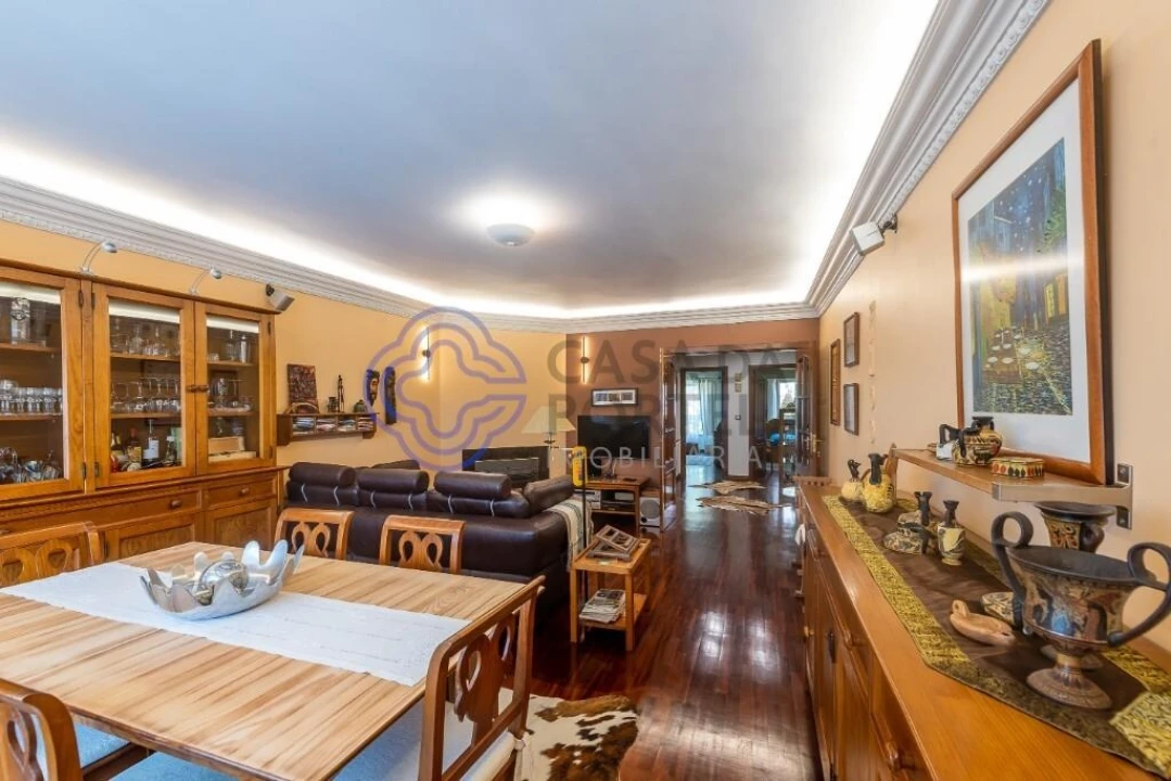 Apartamento T2 para Venda em Agualva e Mira-Sintra Foto 2