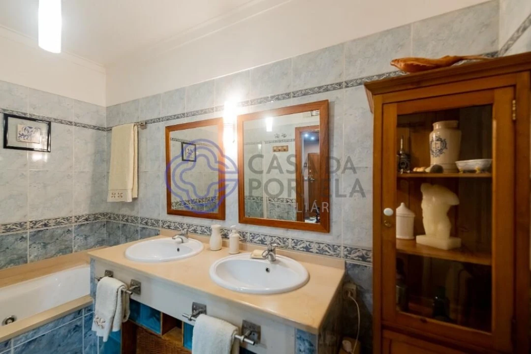 Apartamento T2 para Venda em Agualva e Mira-Sintra Foto 13