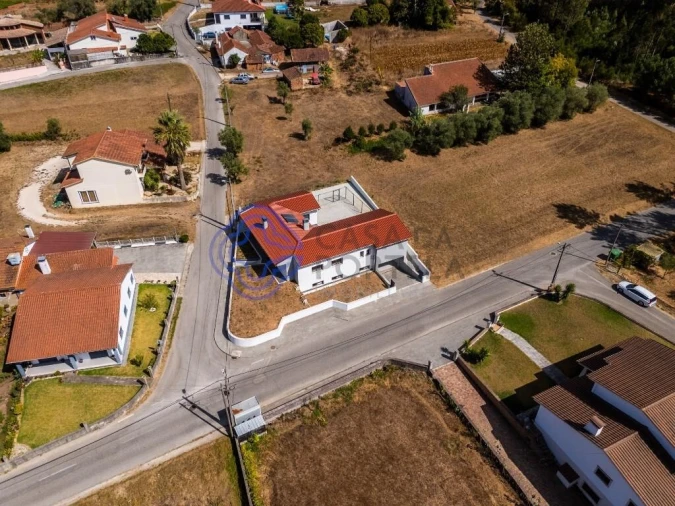 Moradia T3 para Venda em Bidoeira de Cima Foto 9