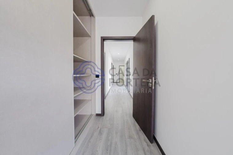 Moradia T3 para Venda em Bidoeira de Cima Foto 49