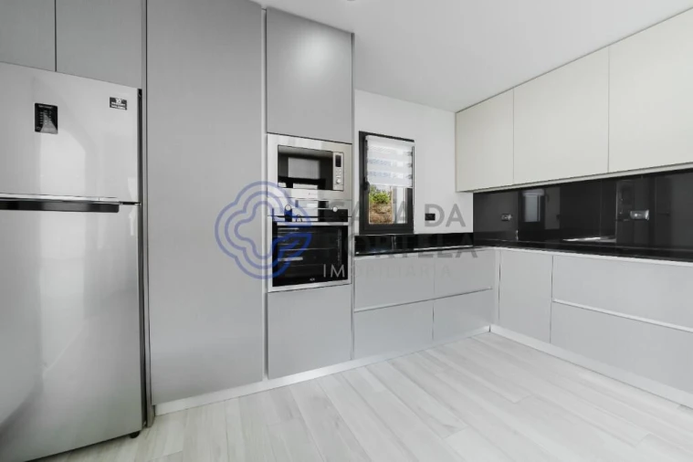 Moradia T3 para Venda em Bidoeira de Cima Foto 21