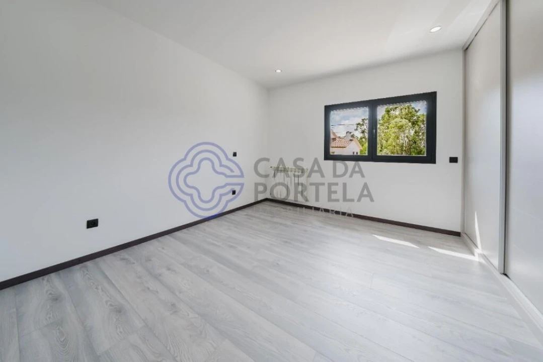 Moradia T3 para Venda em Bidoeira de Cima Foto 34