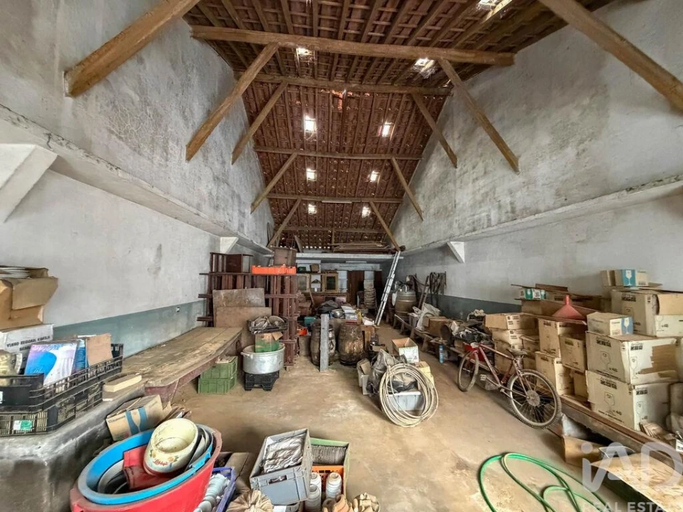 Armazém para Venda em Benfica do Ribatejo Foto 4