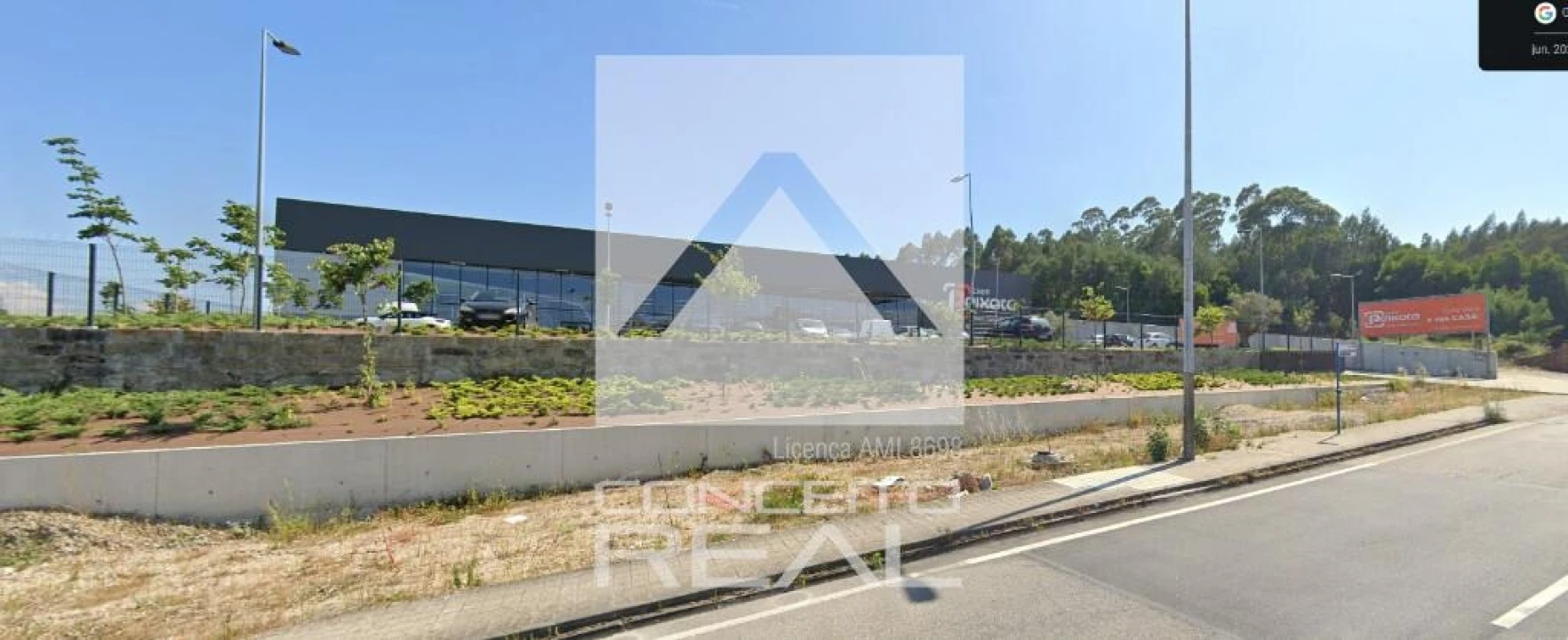 Loja para Arrendamento em Paranhos Foto 24