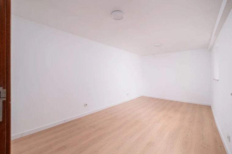 Moradia T4 para Venda em São Martinho do Bispo e Ribeira de Frades Foto 18