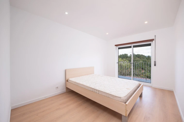 Moradia T4 para Venda em São Martinho do Bispo e Ribeira de Frades Foto 7