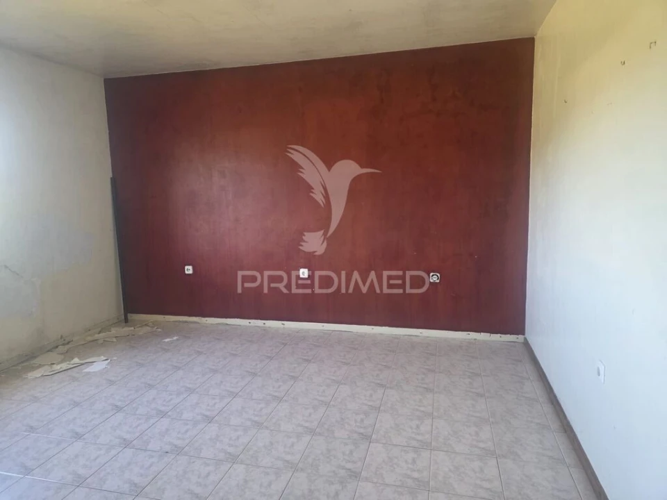 Moradia T3 para Venda em Praia da Vitoria (Santa Cruz) Foto 5