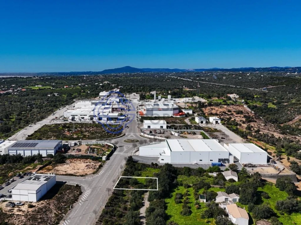 Terreno para Venda em Tavira (Santa Maria e Santiago) Foto 2