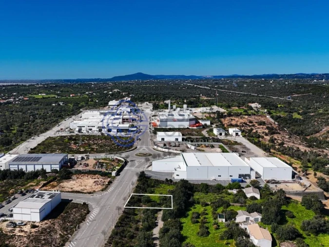Terreno para Venda em Tavira (Santa Maria e Santiago) Foto 2