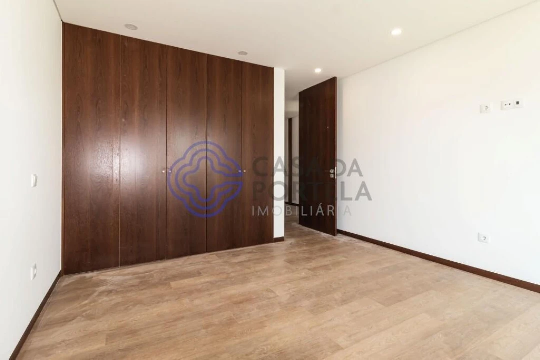 Moradia T3 para Venda em Santa Maria da Feira, Travanca, Sanfins e Espargo Foto 36