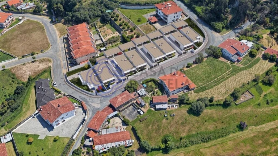 Moradia T3 para Venda em Santa Maria da Feira, Travanca, Sanfins e Espargo Foto 48