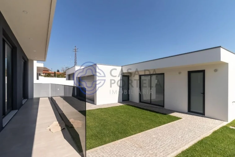 Moradia T3 para Venda em Santa Maria da Feira, Travanca, Sanfins e Espargo Foto 18