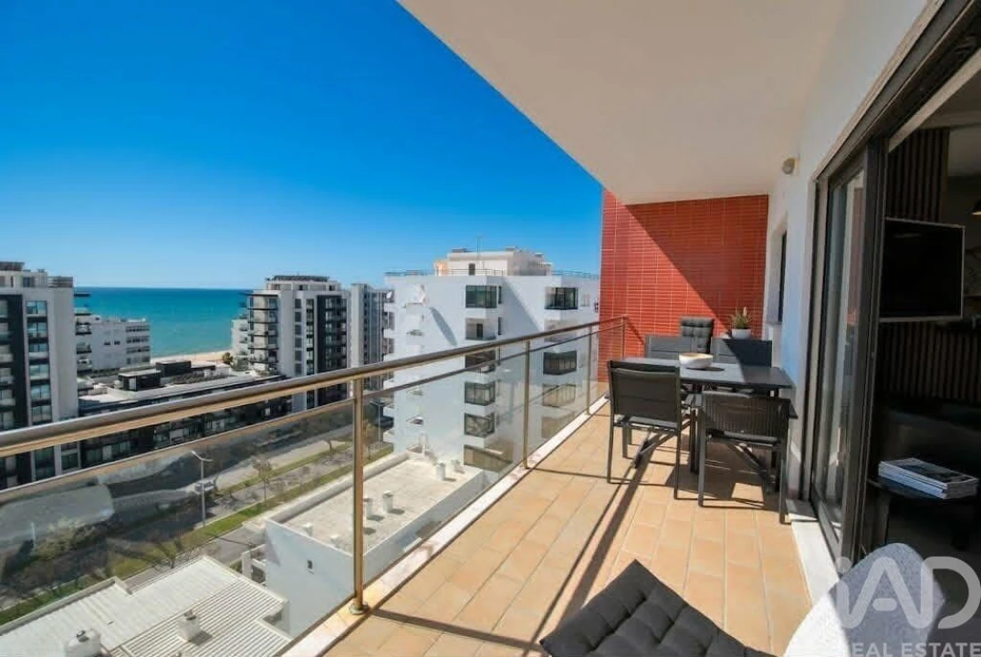 Apartamento T2 para Venda em Quarteira Foto 2