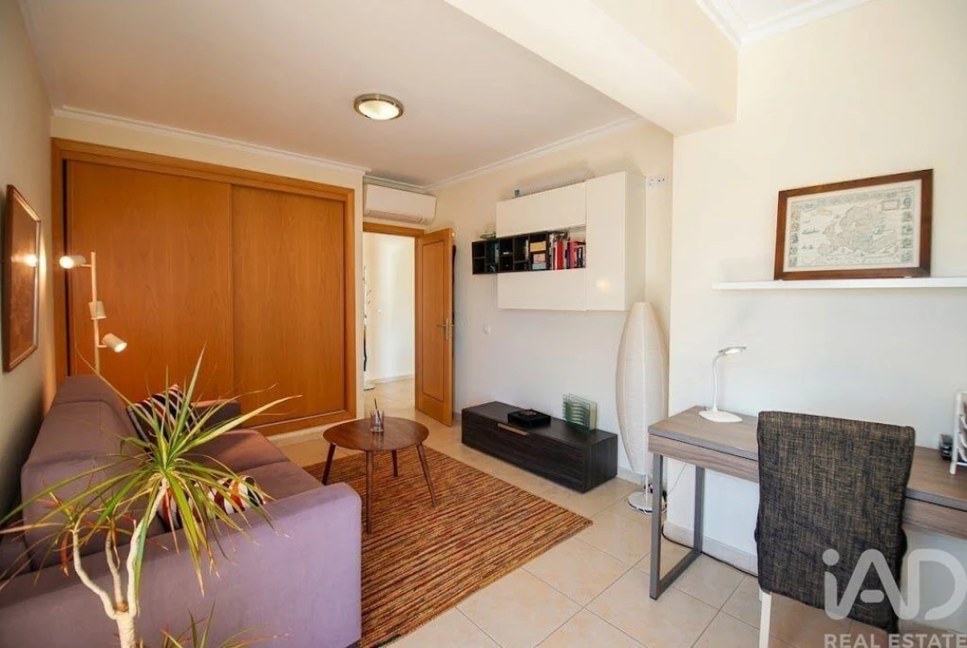 Apartamento T2 para Venda em Quarteira Foto 20