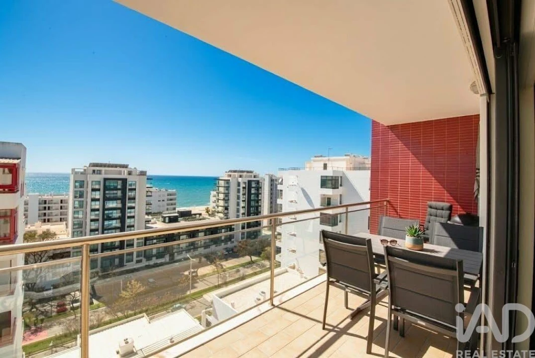 Apartamento T2 para Venda em Quarteira Foto 2