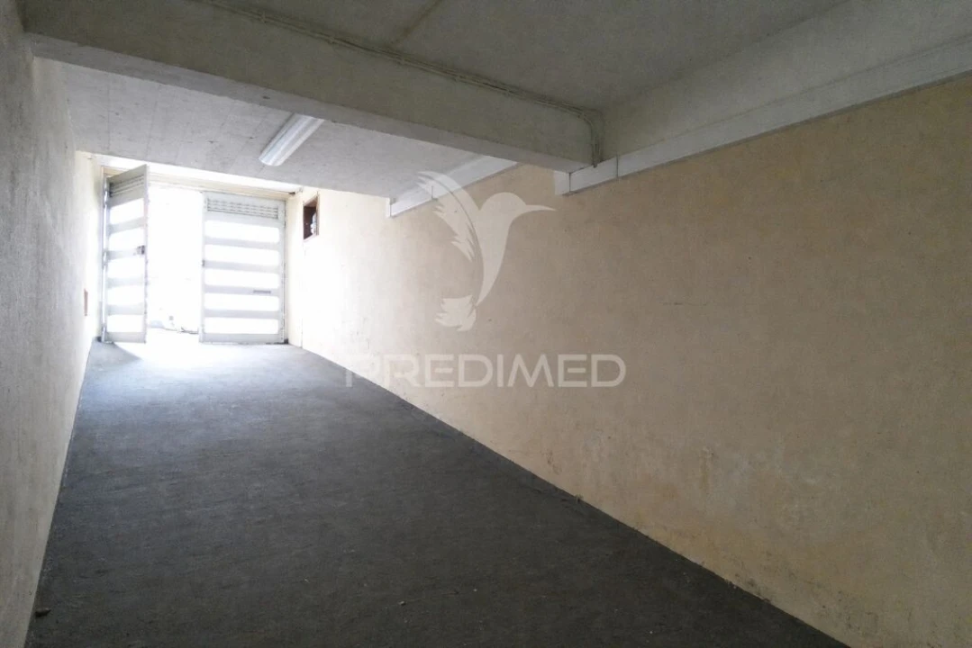 Garagem para Venda em Queluz e Belas Foto 19