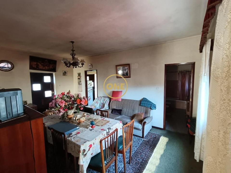 Moradia T2 para Venda em Moimenta Foto 11