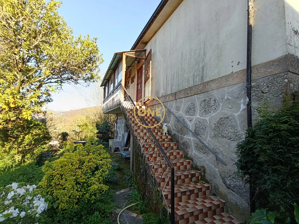 Moradia T2 para Venda em Moimenta Foto 5