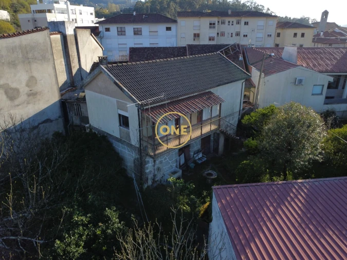 Moradia T2 para Venda em Moimenta Foto 1