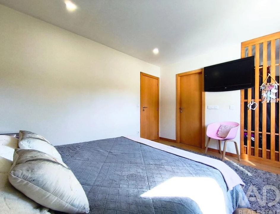 Apartamento T3 para Venda em Mazarefes e Vila Fria Foto 20