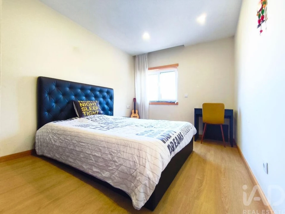 Apartamento T3 para Venda em Mazarefes e Vila Fria Foto 23