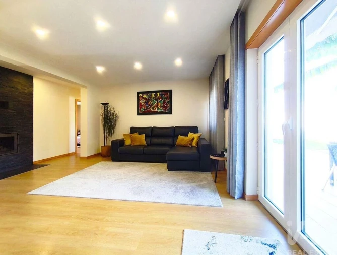 Apartamento T3 para Venda em Mazarefes e Vila Fria Foto 3