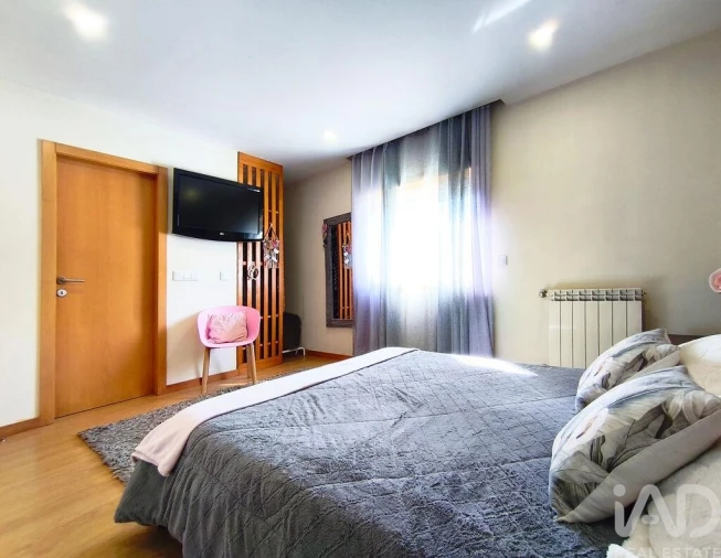 Apartamento T3 para Venda em Mazarefes e Vila Fria Foto 21