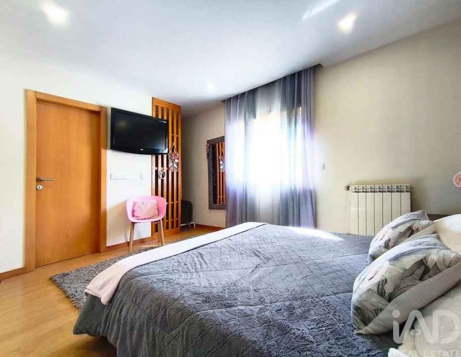 Apartamento T3 para Venda em Mazarefes e Vila Fria Foto 21