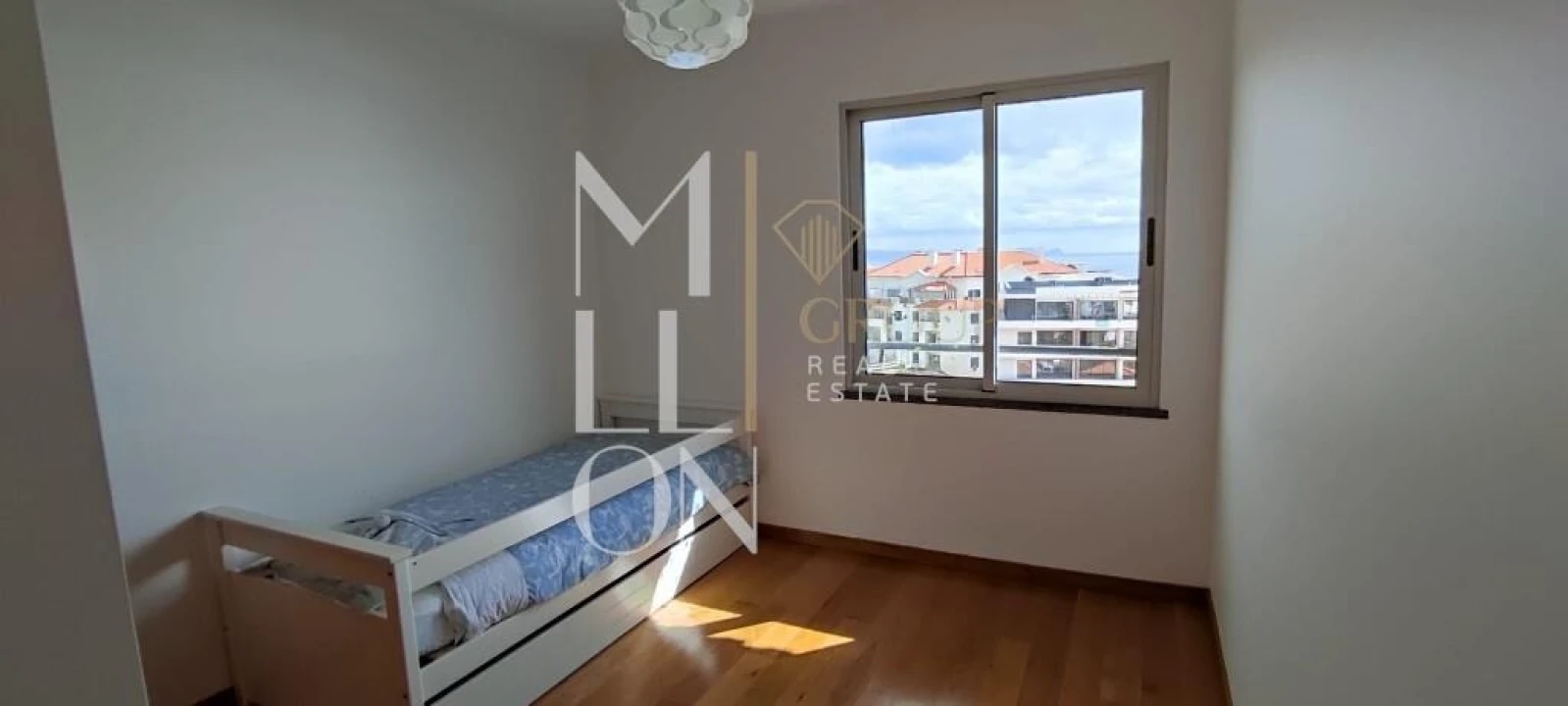 Apartamento T2 para Venda em Caniço Foto 15